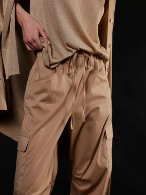 Cargo Hose - camel - a simple story