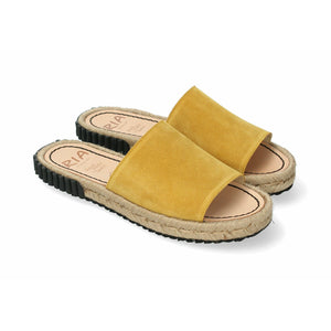Jutesandalen mit breitem Riemen - mustard - a simple story