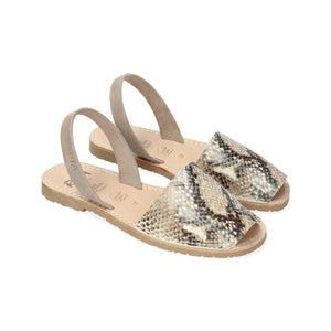 Sandale - snake print - a simple story