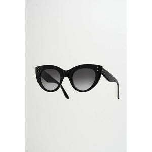 Sonnenbrille June Black - a simple story