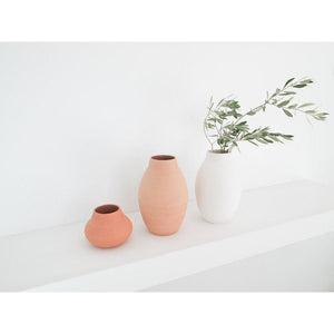 kleine Terracotta Vase - a simple story