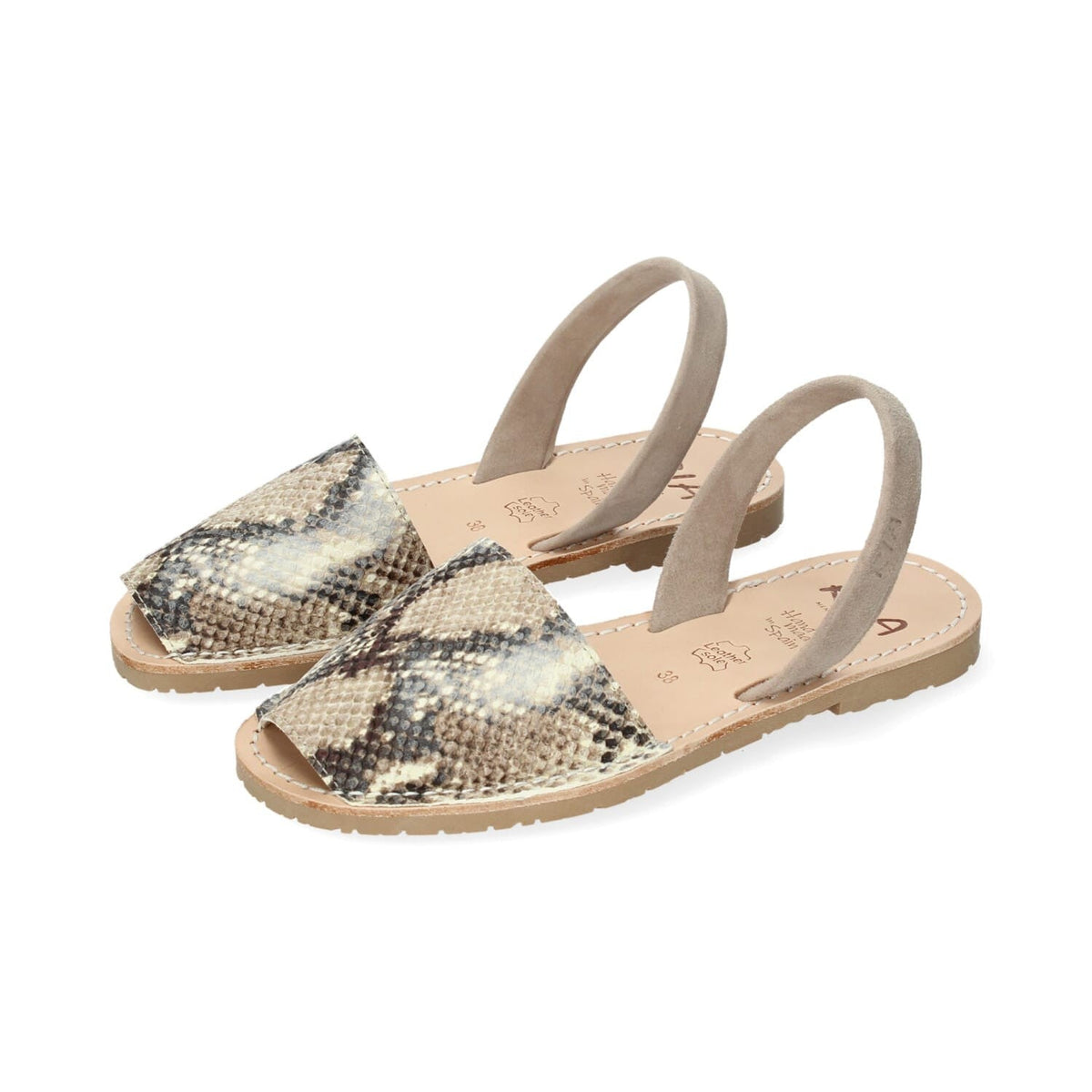 Sandale - snake print - a simple story