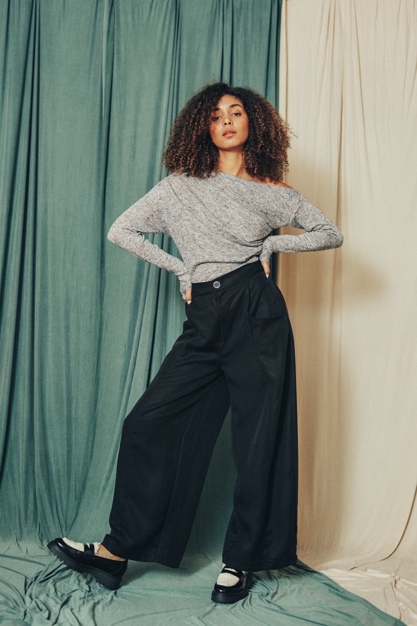 Wide Trousers - schwarz - a simple story